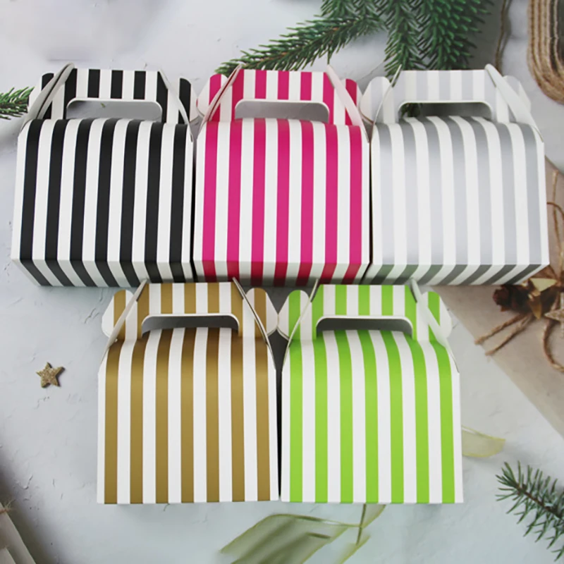 50pcs Dot Stripe Gift Cake Box Dessert Gift Paper Box Pink Green Gold Sliver Black Wedding Convenient Carrying Carton
50pcs Dot Stripe Gift Cake Box Dessert Gift Paper Box Pink Green Gold Sliver Black Wedding Convenient Carrying Carton