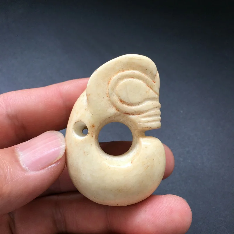 Chinese Hongshan Culture,Old Jade、Chicken Bone White,Dragon,Amulet,Pendant , c428
Chinese Hongshan Culture,Old Jade、Chicken Bone White,Dragon,Amulet,Pendant , c428