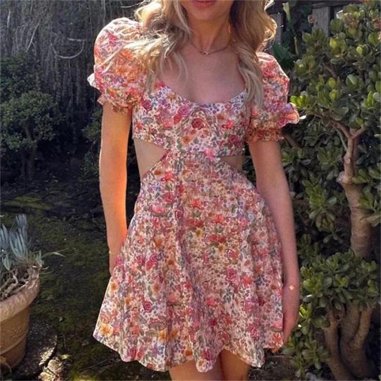 Puff Sleeve Floral Print Mini Dress Sexy Cutout Women Square Neck Backless Boho Dresses 2023 Summer Casual Party Beach Sundress
Puff Sleeve Floral Print Mini Dress Sexy Cutout Women Square Neck Backless Boho Dresses 2023 Summer Casual Party Beach Sundress