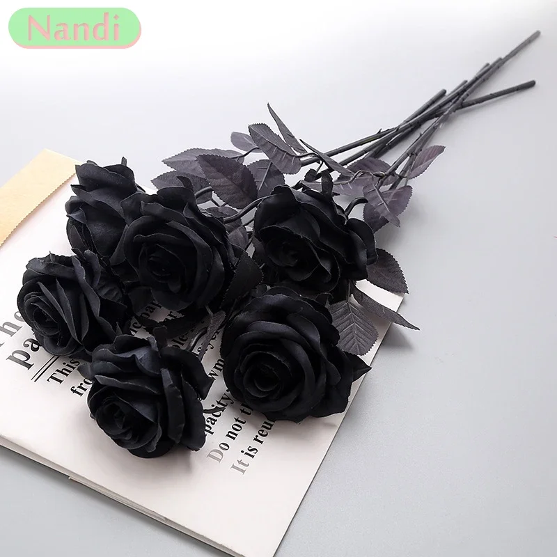 3-5PCS/Simulation Plant Pure Black Single Rose Holiday Party Decorations Dark Series Personalized Halloween Fake Flowers
3-5PCS/Simulation Plant Pure Black Single Rose Holiday Party Decorations Dark Series Personalized Halloween Fake Flowers