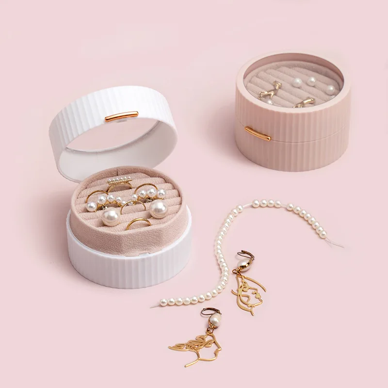 Fashion Luxury Jewelry Bag Travel Portable Jewelry Storage Box Leather Earrings Jewelry Storage Jewelry Box Storage Organizer
Fashion Luxury Jewelry Bag Travel Portable Jewelry Storage Box Leather Earrings Jewelry Storage Jewelry Box Storage Organizer