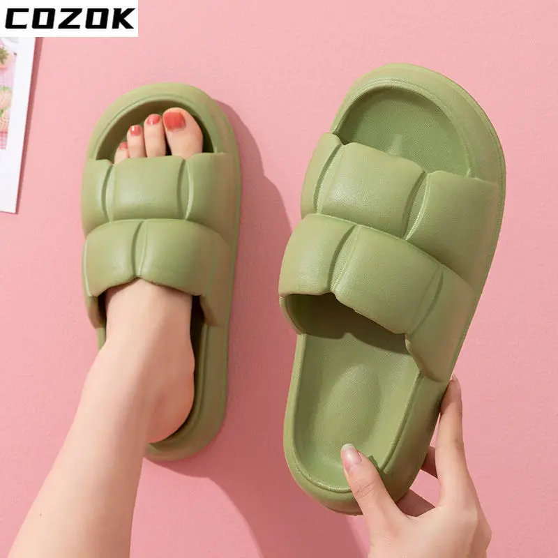 2022 Slides Eva Slippers Women's Summer Home Bathroom Bath Non-slip Thick Bottom Fashion New Net Red Ins Sandals Wear Flip Flop
2022 Slides Eva Slippers Women's Summer Home Bathroom Bath Non-slip Thick Bottom Fashion New Net Red Ins Sandals Wear Flip Flop