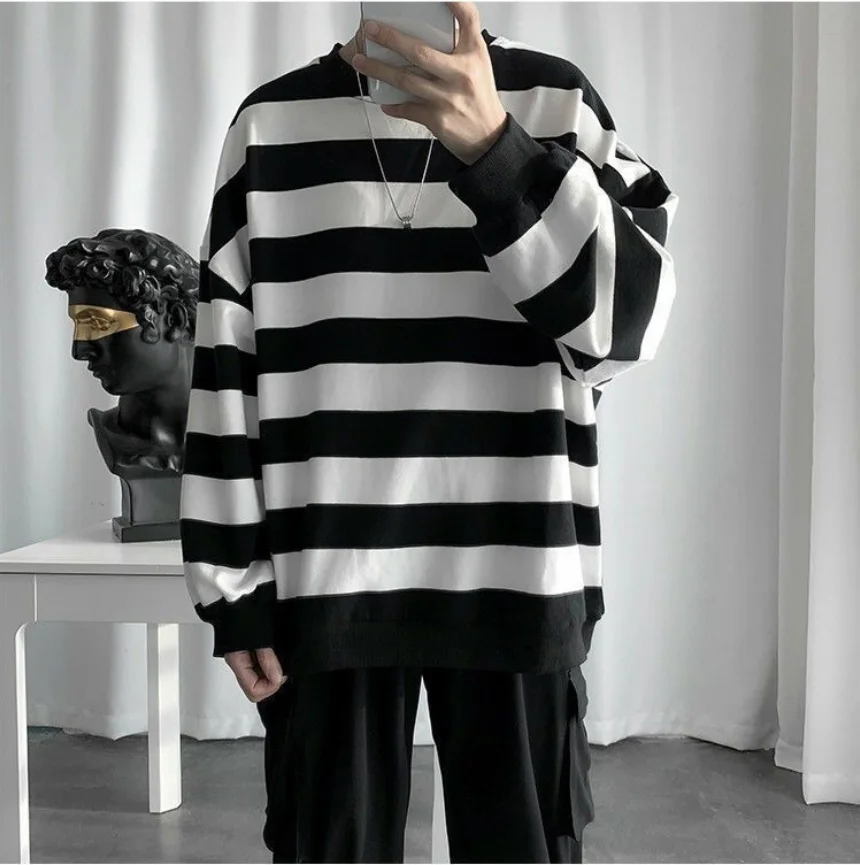 Sweaters for men Y2k Vintage Pullover Pattern Knittwear O-neck Sweater Mens Streetwear Sweater Hip Hop Oversize Casual Retro
Sweaters for men Y2k Vintage Pullover Pattern Knittwear O-neck Sweater Mens Streetwear Sweater Hip Hop Oversize Casual Retro