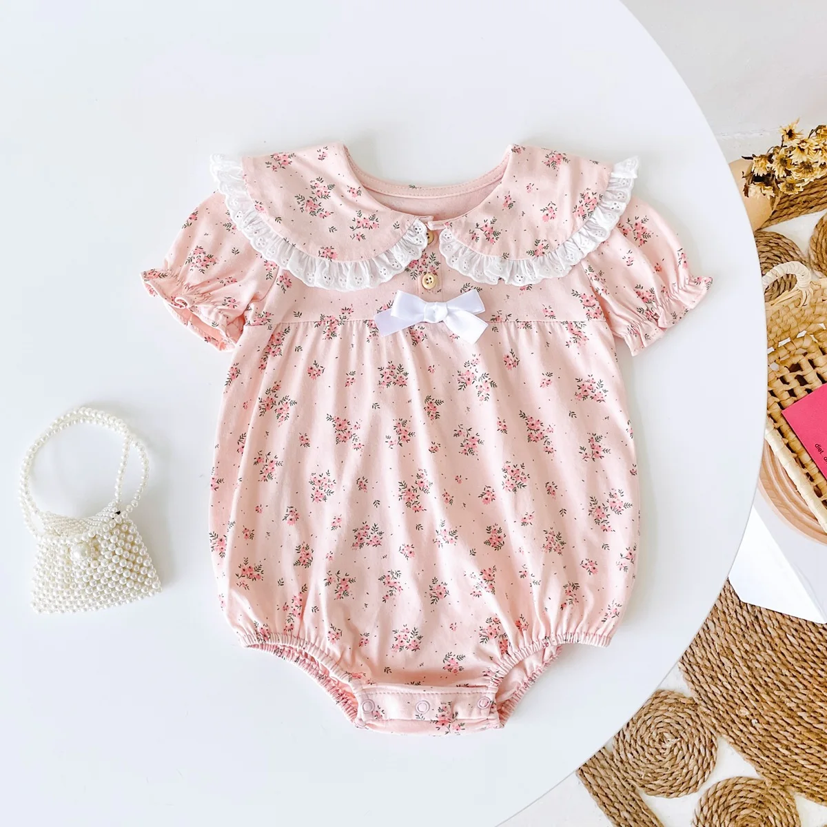 0-3T Princess Baby Girls Flower Romper Newborn Kid Baby Girl Clothes Summer Lace Bow Floral Jumpsuit Cute Sweet Outfits
0-3T Princess Baby Girls Flower Romper Newborn Kid Baby Girl Clothes Summer Lace Bow Floral Jumpsuit Cute Sweet Outfits