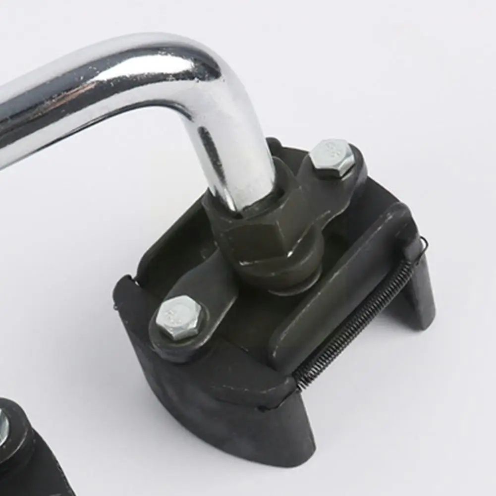 60mm-80mm Cast Steel Adjustable 2 Jaws Oil Filter Wrench Filter Fuel Wrenches Remover Cast Tool Two-claw Removal Steel Filt I8d7
60mm-80mm Cast Steel Adjustable 2 Jaws Oil Filter Wrench Filter Fuel Wrenches Remover Cast Tool Two-claw Removal Steel Filt I8d7