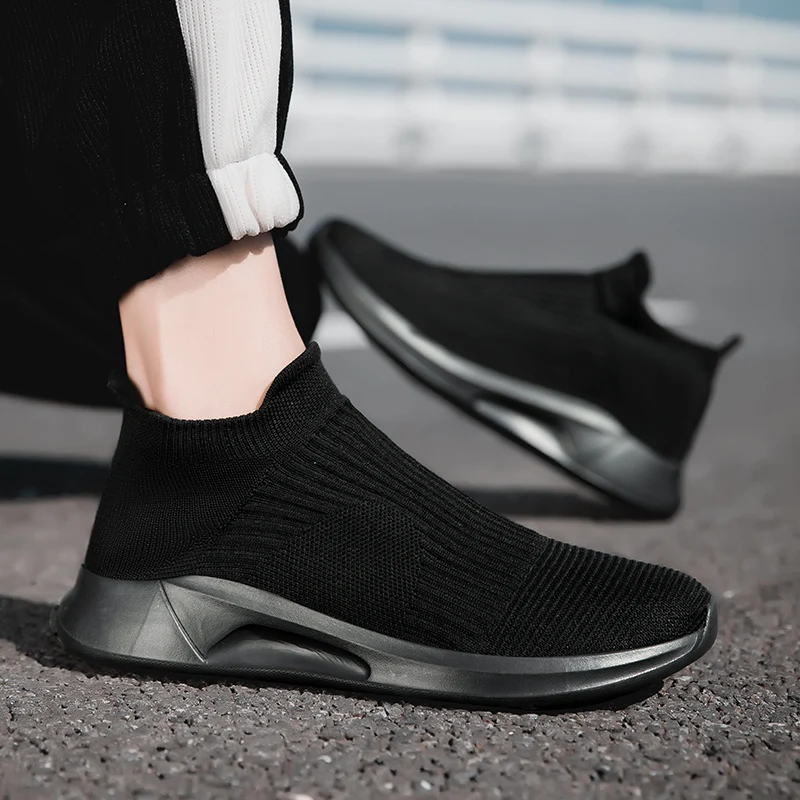Shoe of Man Fashion Mesh Sock Shoes Outdoor Flat Bottom Anti-slip Breathable Casual Sports Vulcanized Shoes Zapatos Casuales
Shoe of Man Fashion Mesh Sock Shoes Outdoor Flat Bottom Anti-slip Breathable Casual Sports Vulcanized Shoes Zapatos Casuales