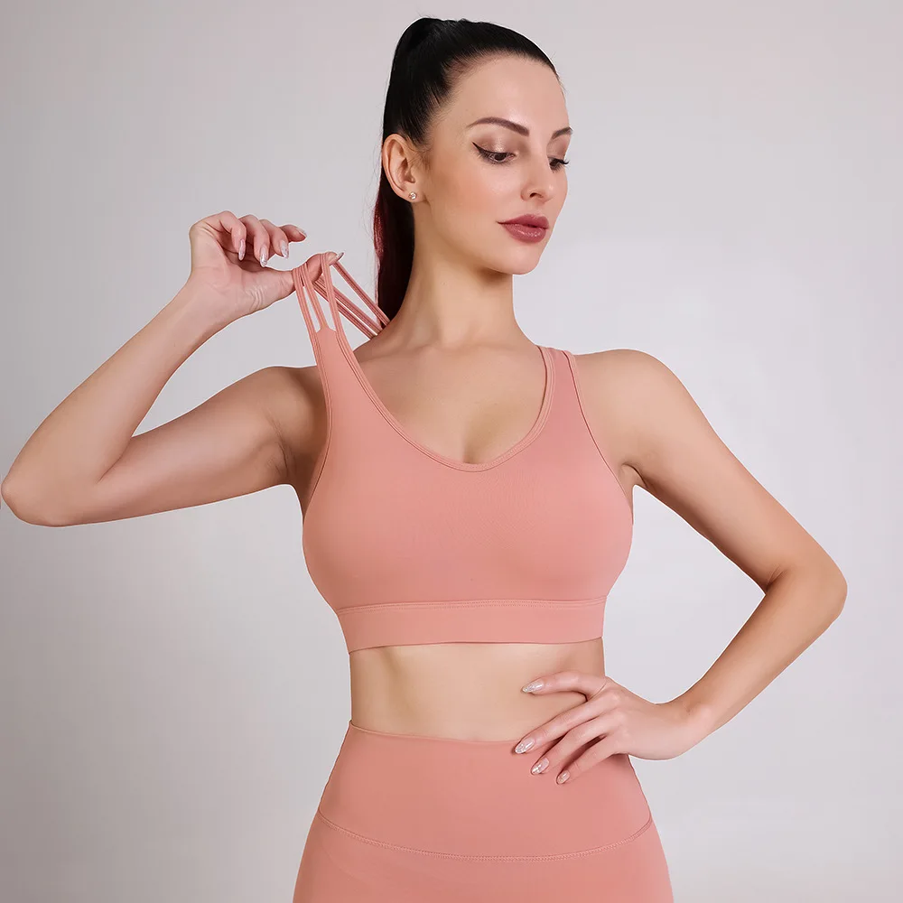 2022 new fashion sexy double-sided design feeling shoulder strap Yoga bra fast drying close to skin underwear dance Bra
2022 new fashion sexy double-sided design feeling shoulder strap Yoga bra fast drying close to skin underwear dance Bra