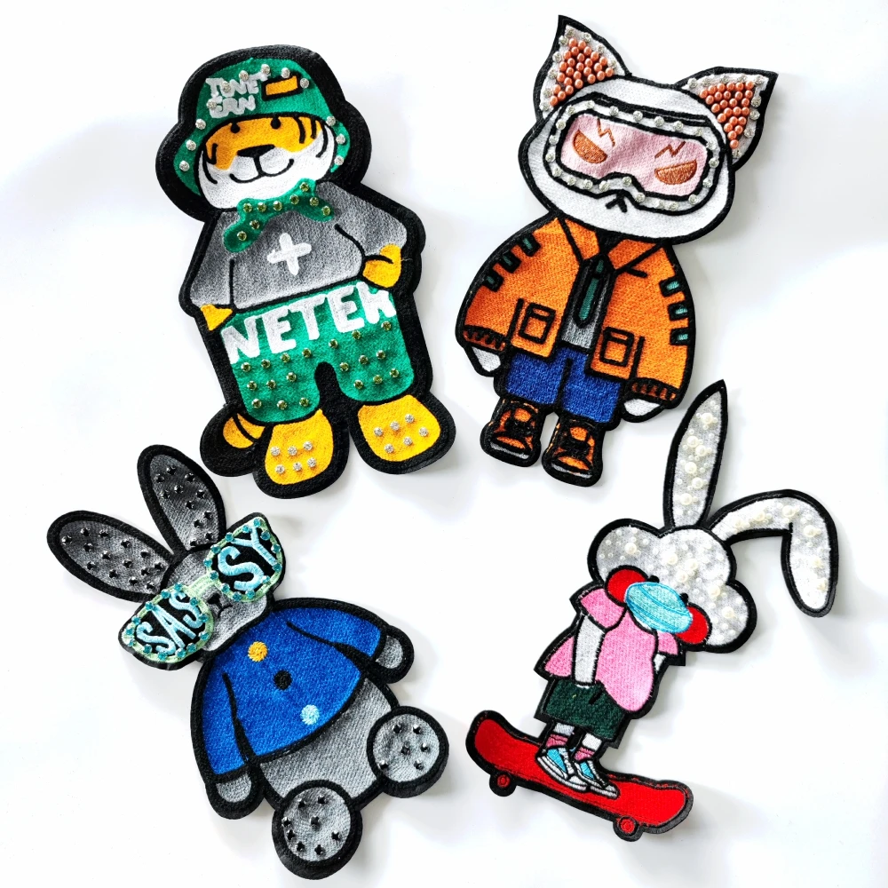 

Embroidery Robot Patch,cartoon Badges,sequined Beaded Appliques,beads Rabbits Patches for Clothing DIY Accessory WF221272