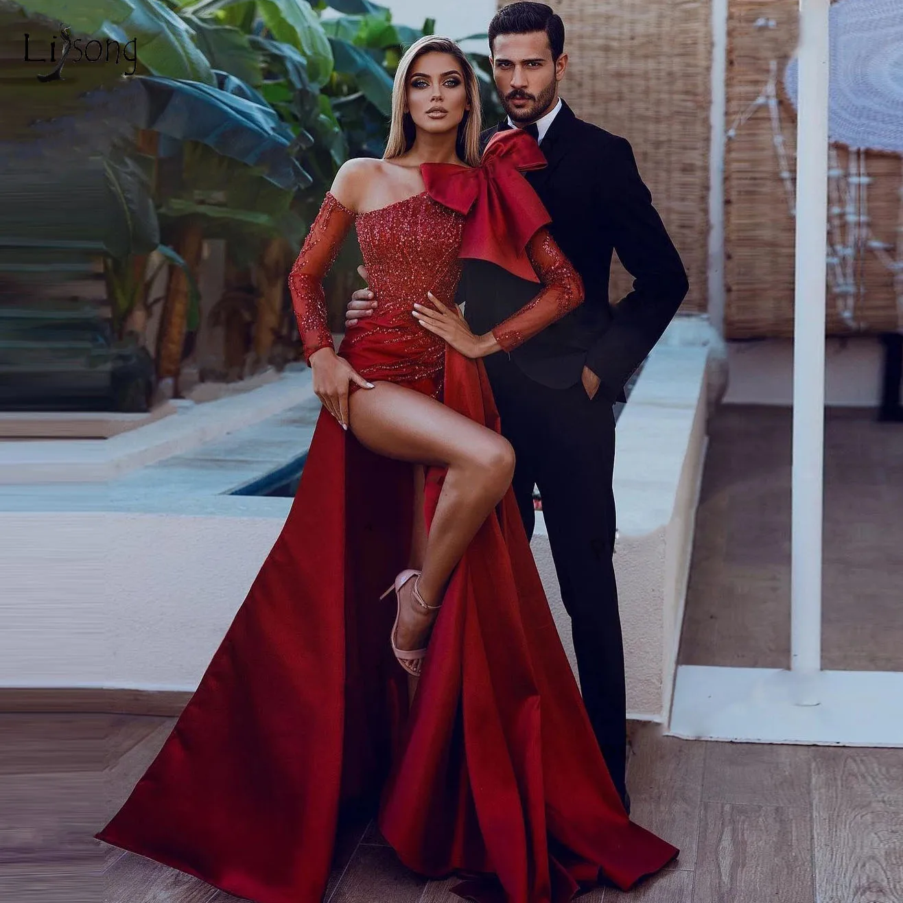 Arabic Red Beaded Prom Dresses Sexy Lace Sequins High Slit Evening Dress with Bow vestidos elegantes para mujer Bridal Gowns
Arabic Red Beaded Prom Dresses Sexy Lace Sequins High Slit Evening Dress with Bow vestidos elegantes para mujer Bridal Gowns