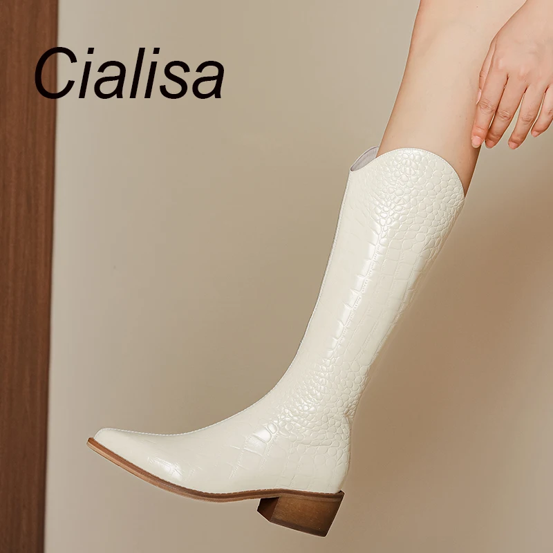 Женские облегающие сапоги до колена Cialisa, винтажные сапоги из натуральной кожи на среднем каблуке, с острым носком, на молнии, сапоги бежевого цвета, Осень-зима 40
Женские облегающие сапоги до колена Cialisa, винтажные сапоги из натуральной кожи на среднем каблуке, с острым носком, на молнии, сапоги бежевого цвета, Осень-зима 40
