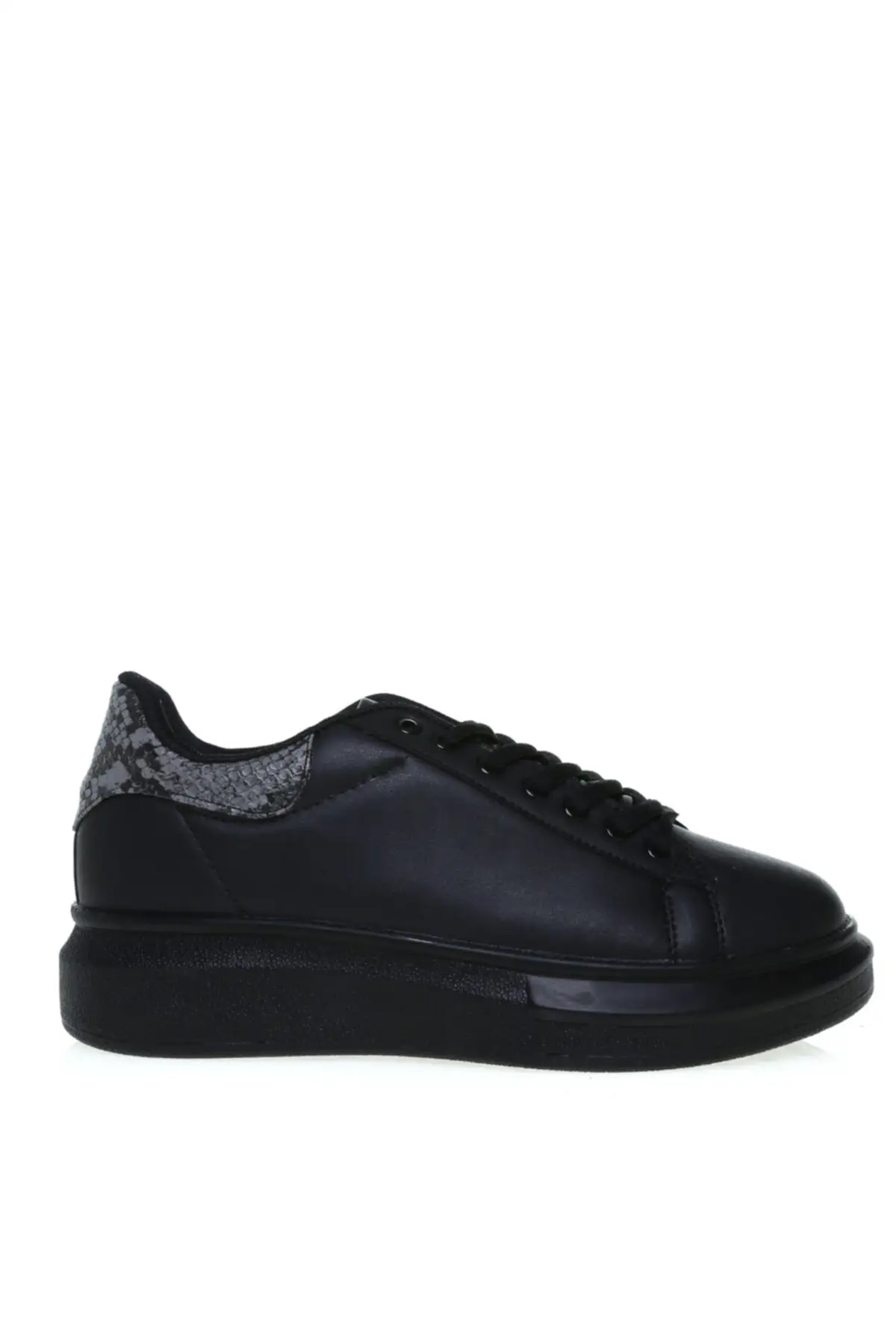 Women's Sneakers Casual Fashion Comfortable Platform Female Vulcanized Shoes High-Top Sneakers
Women's Sneakers Casual Fashion Comfortable Platform Female Vulcanized Shoes High-Top Sneakers