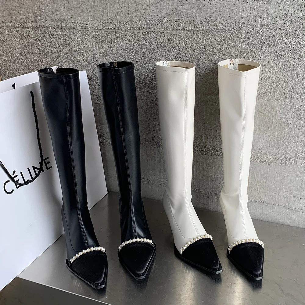 Fashion Women Knee High Boots Black White Metal Pearl Chain Back Zipper Thin High Heels Sock Booties Autumn Winter Party Boots
Fashion Women Knee High Boots Black White Metal Pearl Chain Back Zipper Thin High Heels Sock Booties Autumn Winter Party Boots