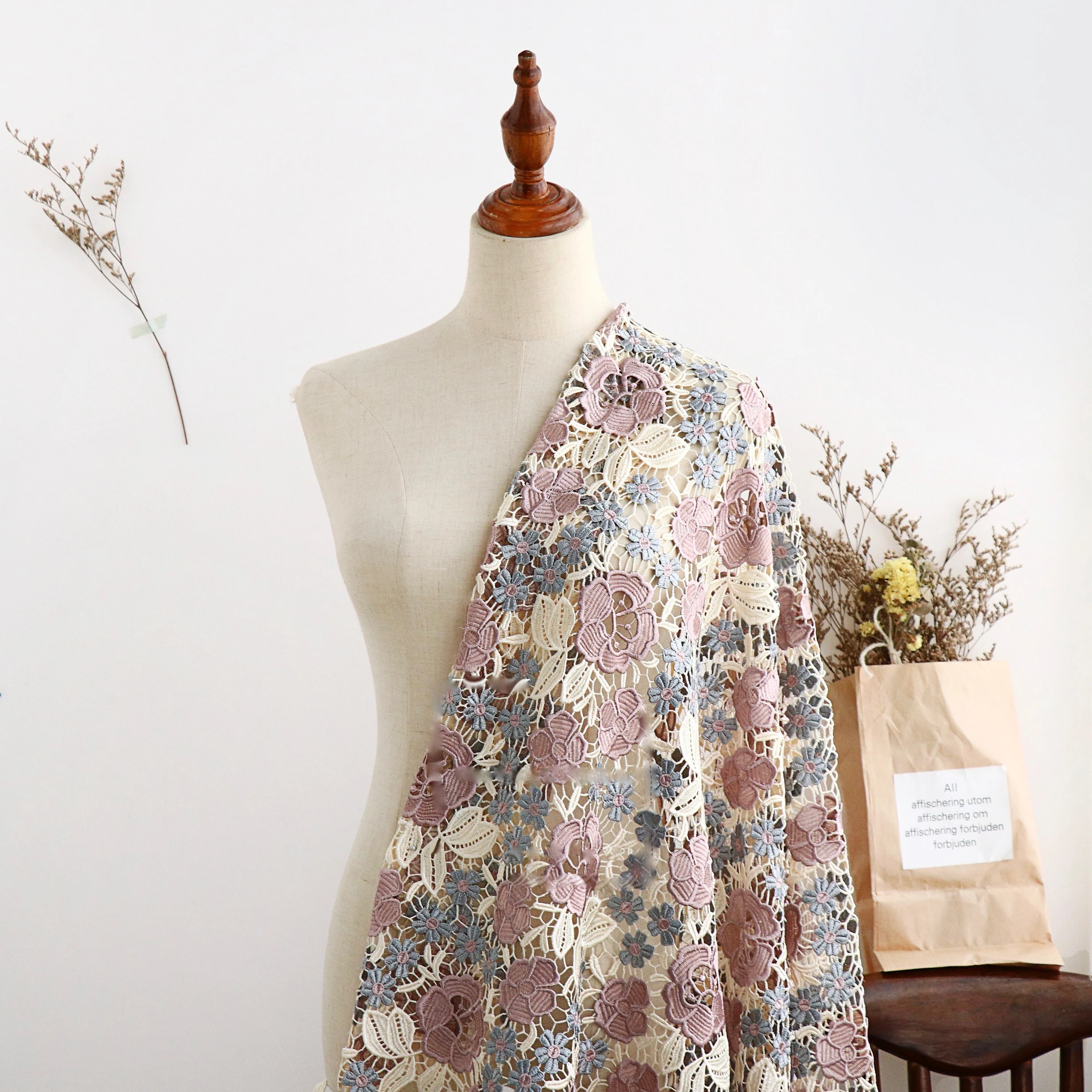 Восточная Этническая жаккардовая парча, 149 см, ширина см
Восточная Этническая жаккардовая парча, 149 см, ширина см