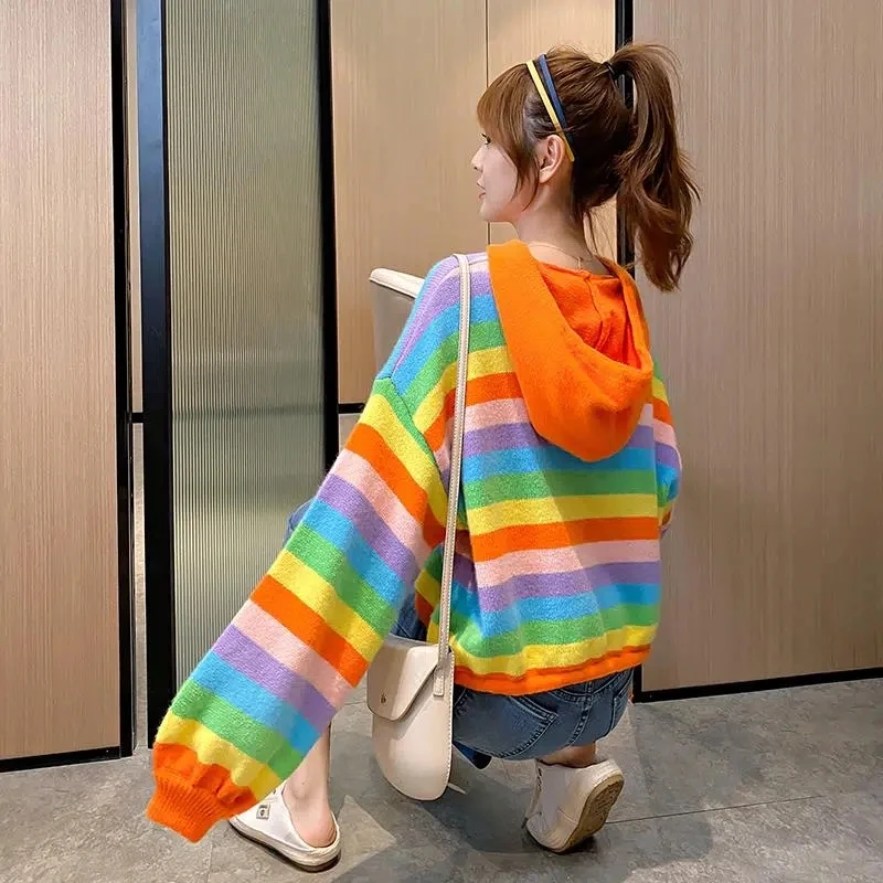 Rainbow Sweater Fashion Short Loose Women's Knitwear Pullover 2023 New Autumn Winter Korean Striped Sweater Outerwear Female
Rainbow Sweater Fashion Short Loose Women's Knitwear Pullover 2023 New Autumn Winter Korean Striped Sweater Outerwear Female