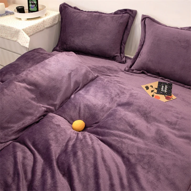 Winter Warm Velvet Duvet Cover Solid Color Twin Full Queen King Size Fleece Comforter Case Super Soft Cozy Adult Kid Quilt Cover
Winter Warm Velvet Duvet Cover Solid Color Twin Full Queen King Size Fleece Comforter Case Super Soft Cozy Adult Kid Quilt Cover