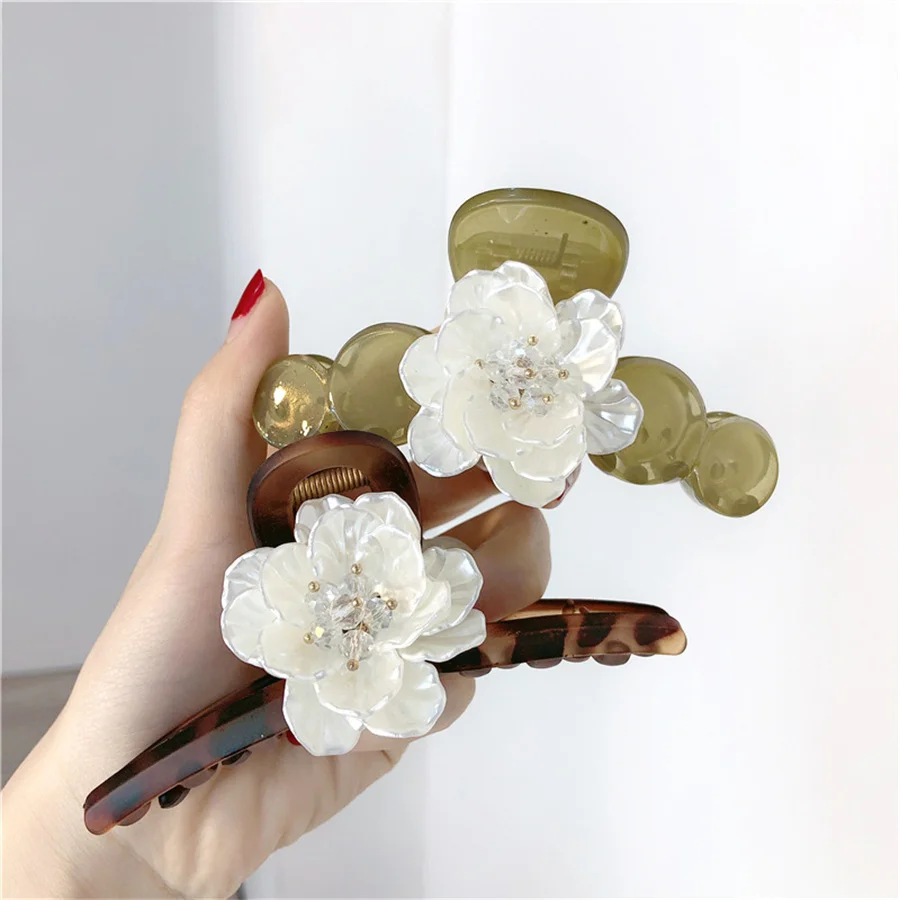 Camellia Green Hair Claws Clip For Women Girls Big Size Leopard Hair Clips Hairpin Fashion Hair Accessories Hair Styling Tool
Camellia Green Hair Claws Clip For Women Girls Big Size Leopard Hair Clips Hairpin Fashion Hair Accessories Hair Styling Tool