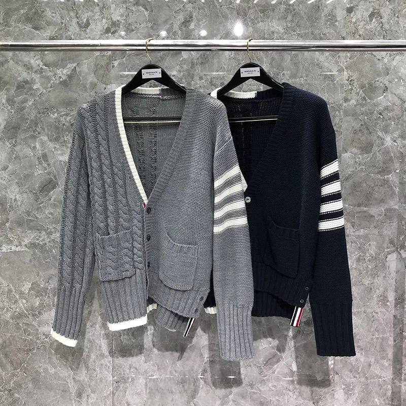 TB Knitwear Slim Men's and Women's Autumn and Winter Styles Around Irregular Four-bar Thick Twist Couple Cardigan Sweater
TB Knitwear Slim Men's and Women's Autumn and Winter Styles Around Irregular Four-bar Thick Twist Couple Cardigan Sweater