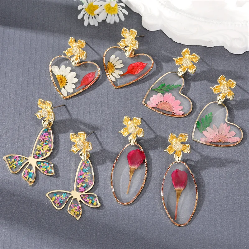 Forest Department Creative Butterfly Daisy Pendant Earrings for Women Sweet Immortal Flower Love Rose Dangle Earrings Jewelry
Forest Department Creative Butterfly Daisy Pendant Earrings for Women Sweet Immortal Flower Love Rose Dangle Earrings Jewelry