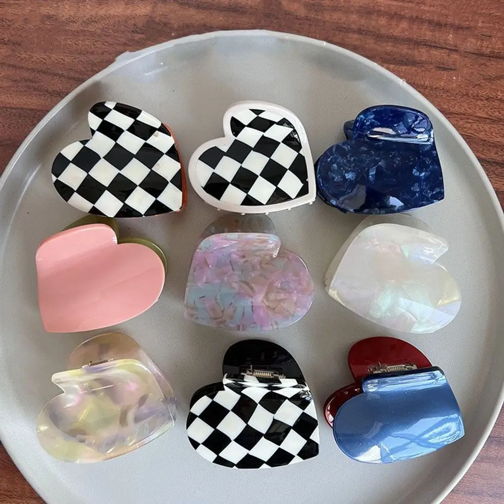Checkerboard For Women Headdress Women Hair Clips Hair Accessories Heart-shaped Hair Claw Korean Style Crab Clip 
Checkerboard For Women Headdress Women Hair Clips Hair Accessories Heart-shaped Hair Claw Korean Style Crab Clip