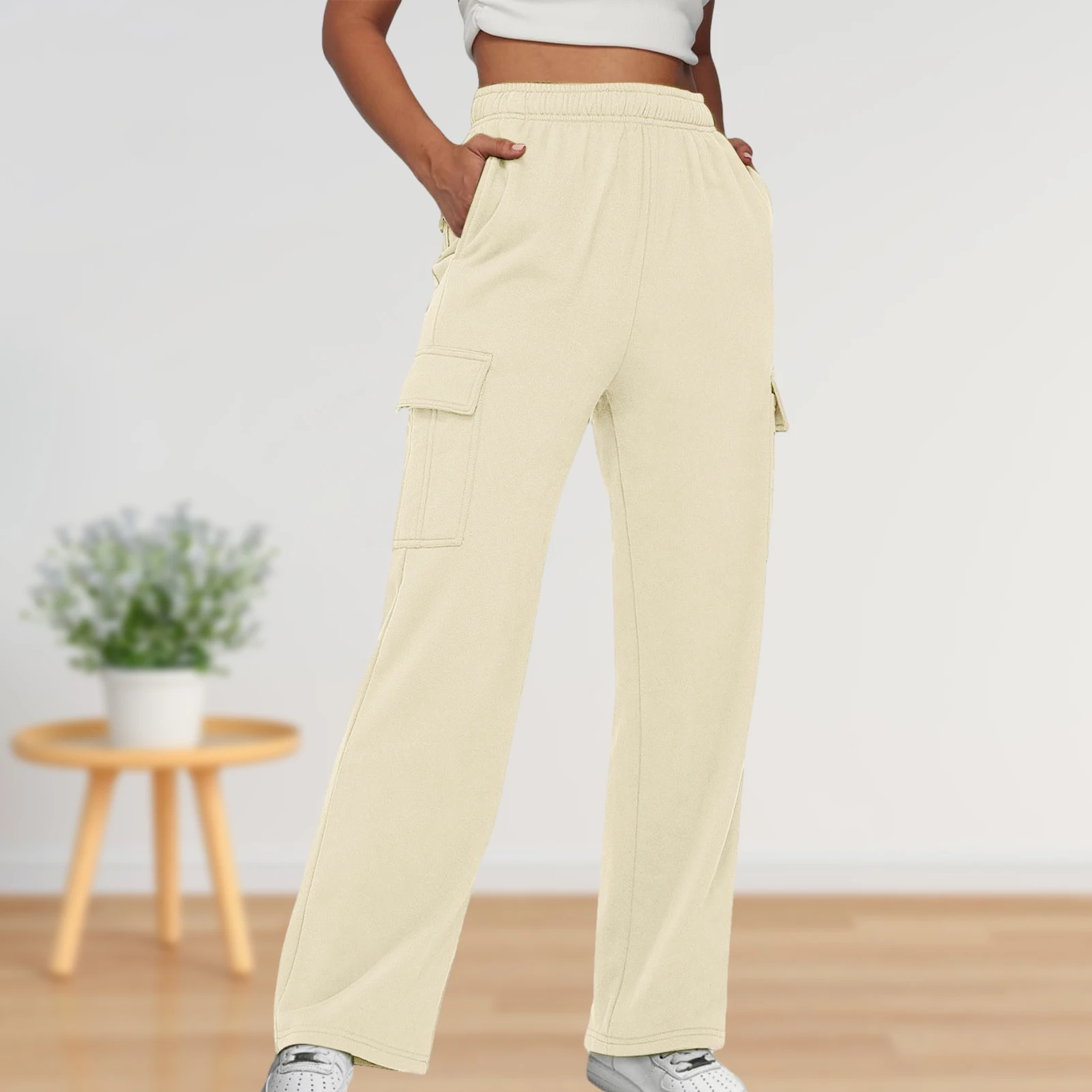 Elastic Waist Loose Fit Women Basic Sweatpants Plus Size Straight Leg Pants Sport Style Cargo Sweatpants Daily Outfit
Elastic Waist Loose Fit Women Basic Sweatpants Plus Size Straight Leg Pants Sport Style Cargo Sweatpants Daily Outfit