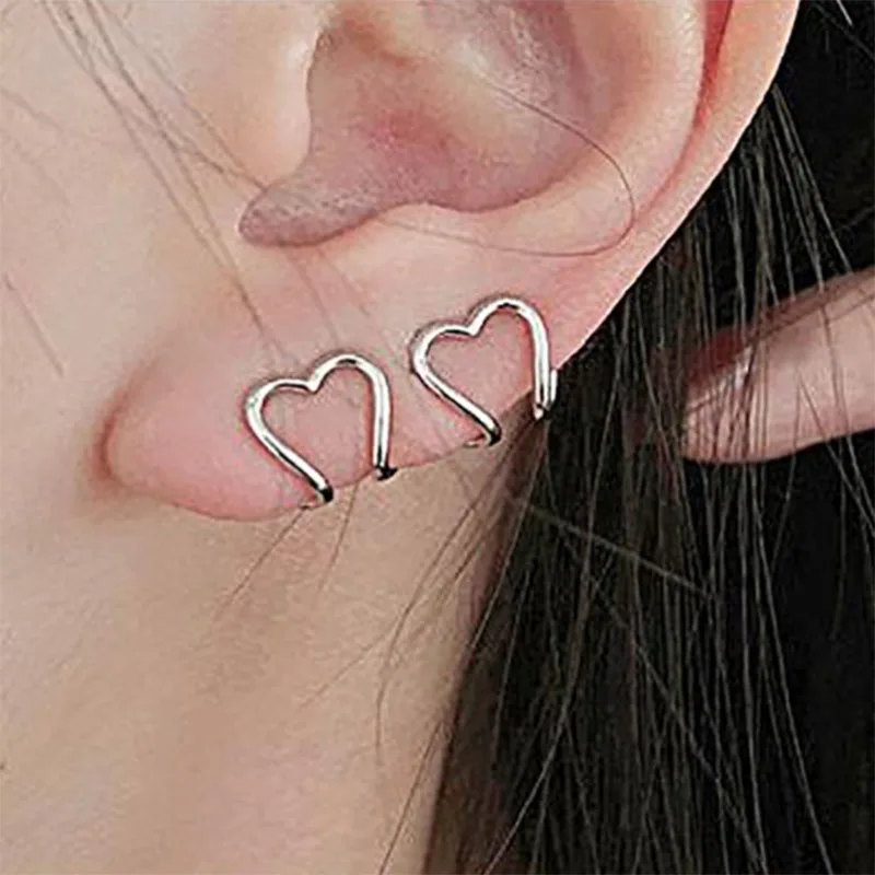 New Hollow Heart Nose Cuff Fake Piercing Ear Clips Fake Cuff Nostril Jewelry Clip on Nose Rings Also Can Be Ear Cuff Nose Ring
New Hollow Heart Nose Cuff Fake Piercing Ear Clips Fake Cuff Nostril Jewelry Clip on Nose Rings Also Can Be Ear Cuff Nose Ring