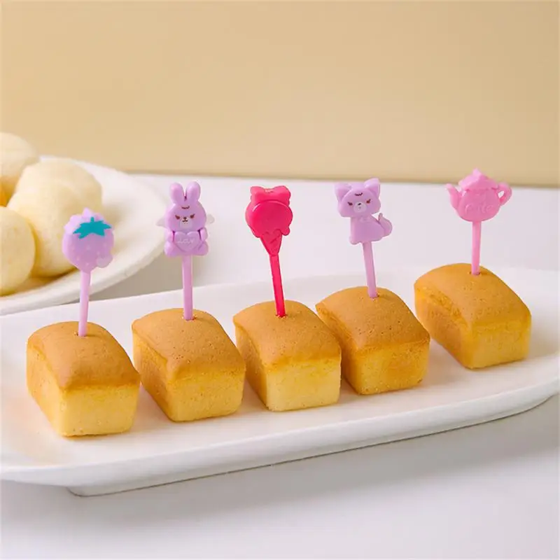 Mini Forks Animal Food Picks for Kids Cute Fruit Fork Bento Box Decor Reusable Cartoon Children Snack Cake Dessert Lunch Pick
Mini Forks Animal Food Picks for Kids Cute Fruit Fork Bento Box Decor Reusable Cartoon Children Snack Cake Dessert Lunch Pick