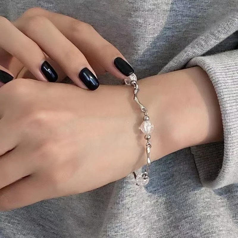 Creative Ice Crack Beads Bracelet Women Irregular Chain Splicing Bracelets Korean Light Luxury Retro Design Jewelry
Creative Ice Crack Beads Bracelet Women Irregular Chain Splicing Bracelets Korean Light Luxury Retro Design Jewelry
