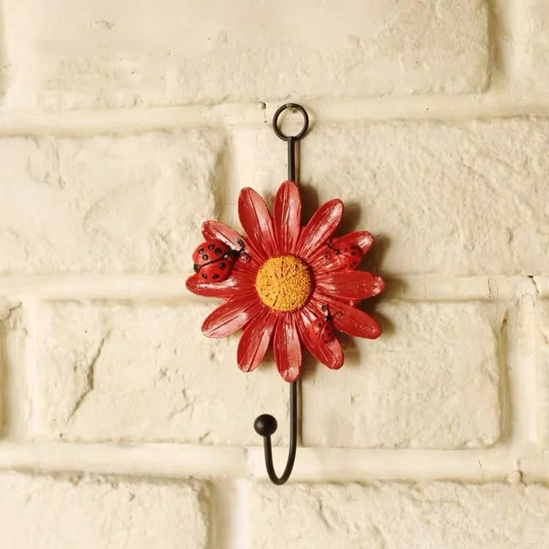 1 Pcs Fashion Vintage Daisy Flower Iron Decoration Walls Coat Hooks Door After Hanging Clothes Hook Wall Hanger Home Decoration
1 Pcs Fashion Vintage Daisy Flower Iron Decoration Walls Coat Hooks Door After Hanging Clothes Hook Wall Hanger Home Decoration