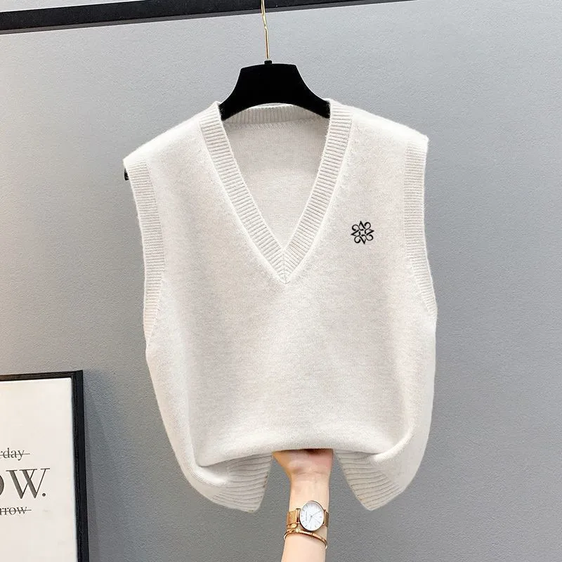 Golf Vest women's golf wear 2023 Outwear New Golf Knitted Women's Sweater Korean V-neck Loose Autumn Winter Golf clothing women
Golf Vest women's golf wear 2023 Outwear New Golf Knitted Women's Sweater Korean V-neck Loose Autumn Winter Golf clothing women