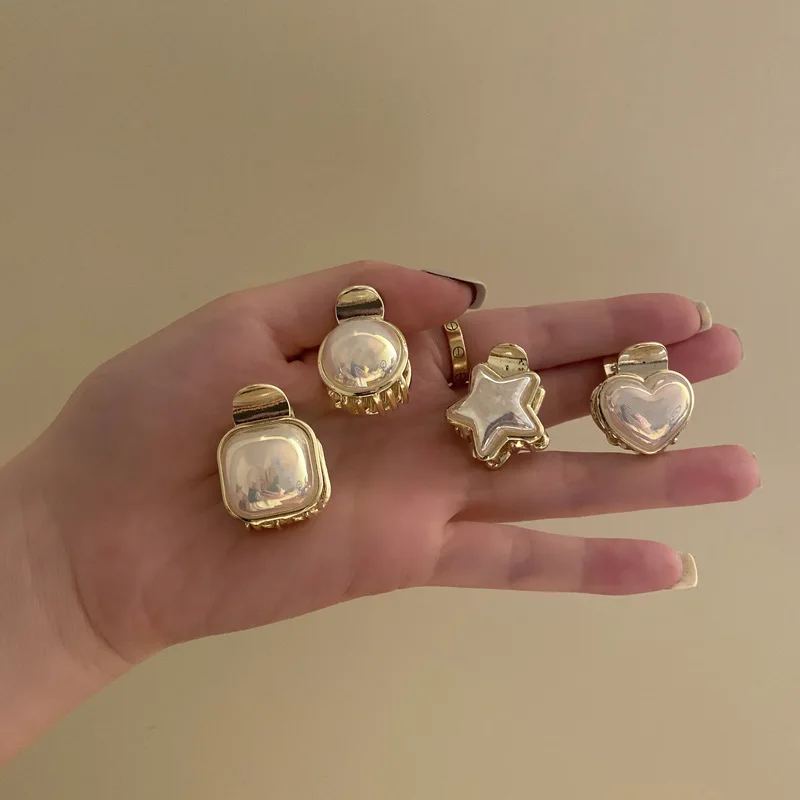 Metal Hair Claws Elegant Alloy Imitation Pearls for Girl Temperament Jewelry Wedding Party Gift Women Hair Accessories Grab Clip
Metal Hair Claws Elegant Alloy Imitation Pearls for Girl Temperament Jewelry Wedding Party Gift Women Hair Accessories Grab Clip
