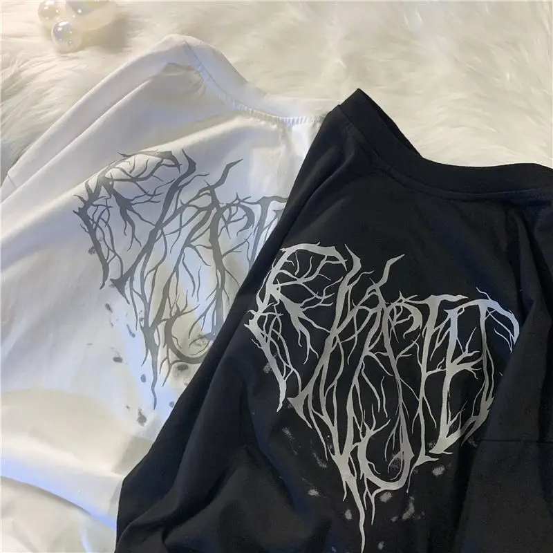 Love Short-sleeved T-shirt Women 2021 Summer New Loose Tide Brand Couple T-shirt Top Casual Harajuku Streetwear Women T Shirt
Love Short-sleeved T-shirt Women 2021 Summer New Loose Tide Brand Couple T-shirt Top Casual Harajuku Streetwear Women T Shirt