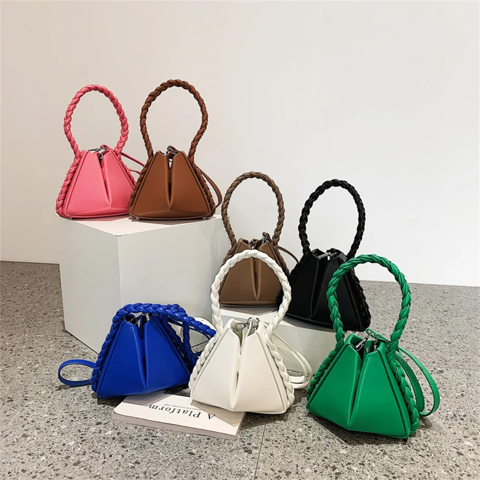Rope Handle Mini Weave Shoulder Bags High Fashion Trend Unique design adjustable Women bucket bags commuting single PU leather
Rope Handle Mini Weave Shoulder Bags High Fashion Trend Unique design adjustable Women bucket bags commuting single PU leather