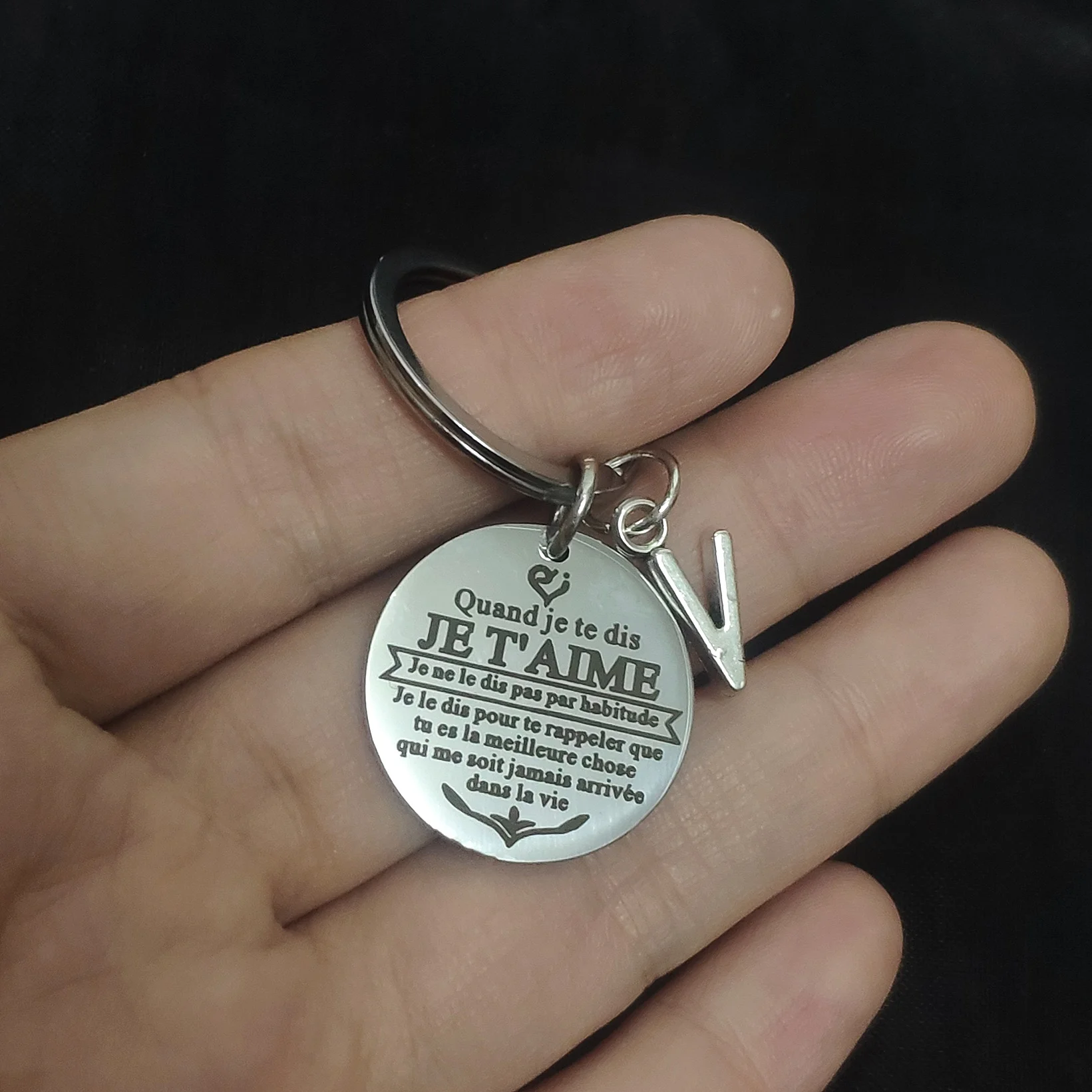 Quand Je Te Dis JE T'AIME Carabiner for Keys Graduation Personality Keyring Stainless Steel Best Friend Birthday Couple Gift
Quand Je Te Dis JE T'AIME Carabiner for Keys Graduation Personality Keyring Stainless Steel Best Friend Birthday Couple Gift