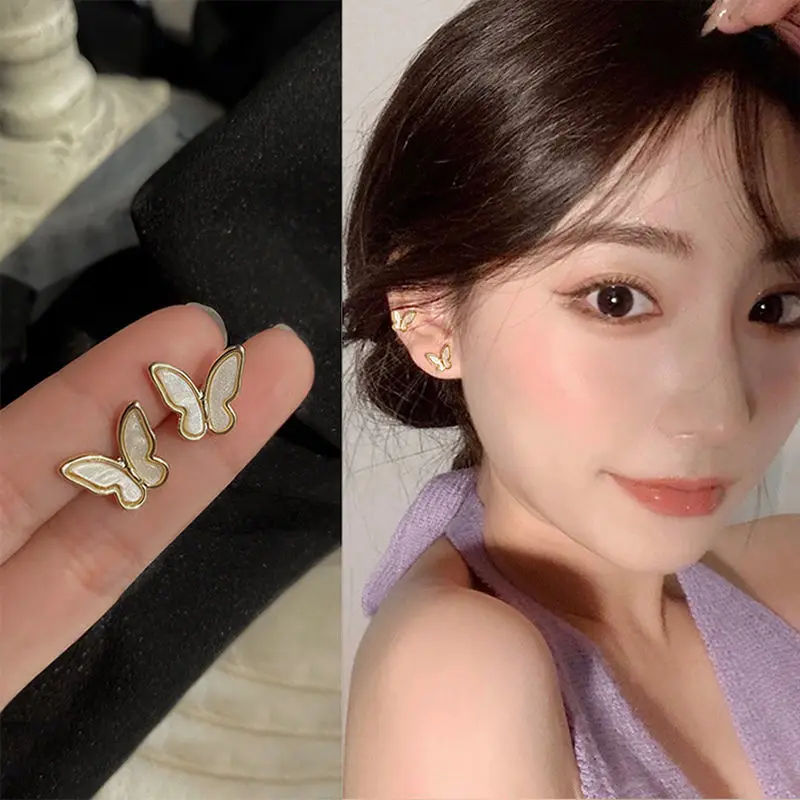 Silver Sweet Cute Butterfly Earrings Stud Trendy Korean Temperament Personality Fashion Jewelry for Women Girl Party Wedding
Silver Sweet Cute Butterfly Earrings Stud Trendy Korean Temperament Personality Fashion Jewelry for Women Girl Party Wedding