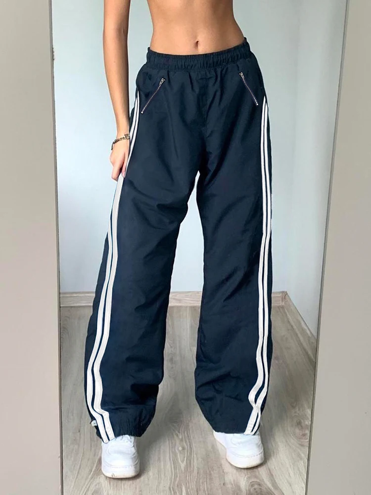 Уличная одежда, повседневные спортивные брюки, женские базовые полосатые мешковатые тренировочные брюки y2k, шаровары с низкой посадкой, Капри, корейская мода, 90-х, хип-хоп 
Уличная одежда, повседневные спортивные брюки, женские базовые полосатые мешковатые тренировочные брюки y2k, шаровары с низкой посадкой, Капри, корейская мода, 90-х, хип-хоп