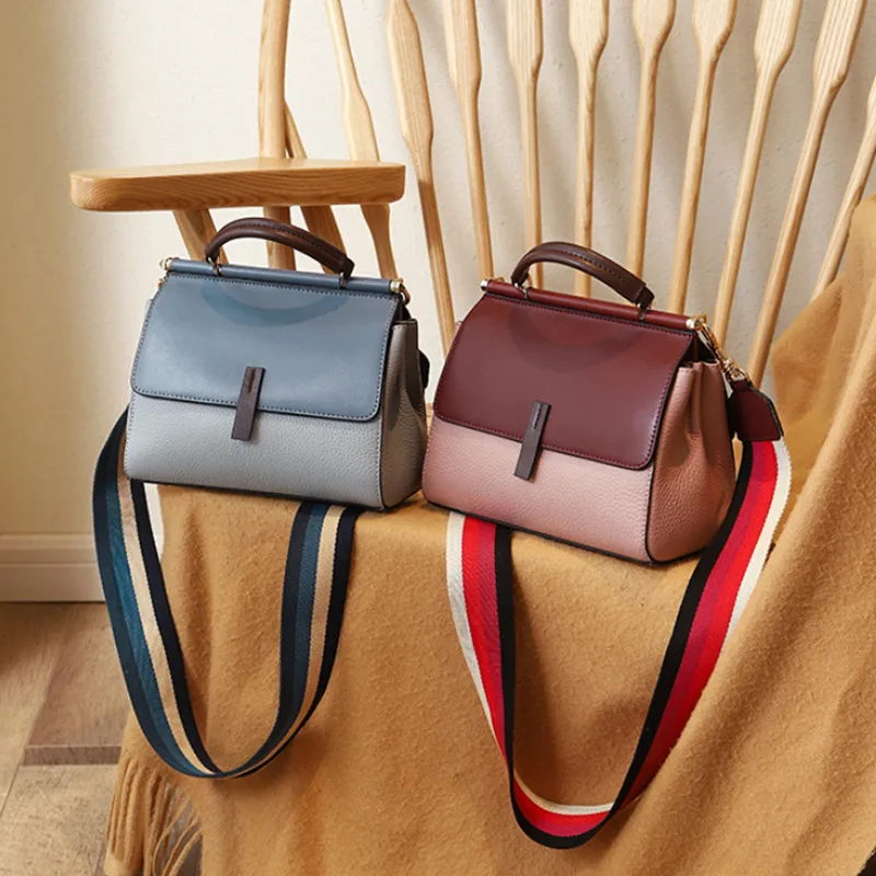 2022 new handbag European and American fashion women's diagonal bag leather ladies shoulder bag Asia
2022 new handbag European and American fashion women's diagonal bag leather ladies shoulder bag Asia