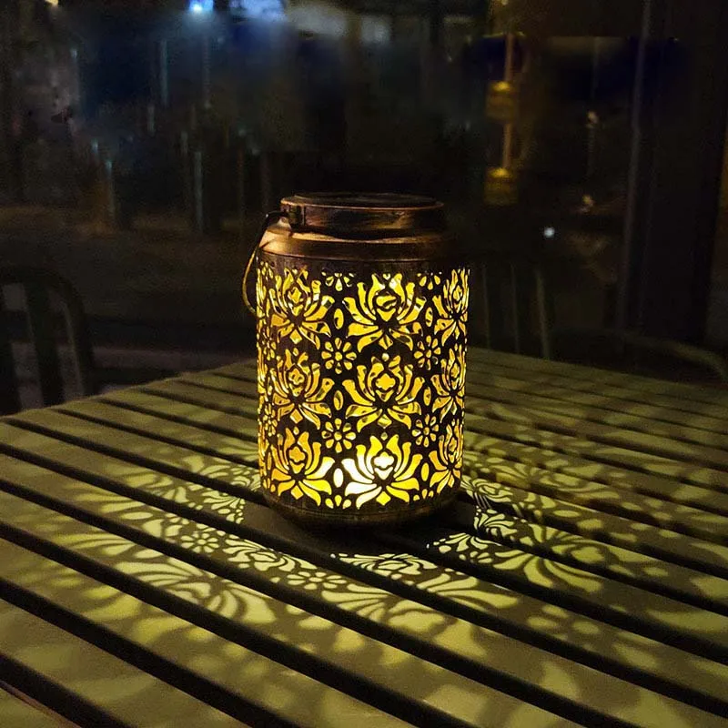 1 Piece Solar Antique Copper Peony Pattern Light Metal Pendant Garden Solar Light Wrought Iron Light Copper Outdoor Solar Lights
1 Piece Solar Antique Copper Peony Pattern Light Metal Pendant Garden Solar Light Wrought Iron Light Copper Outdoor Solar Lights
