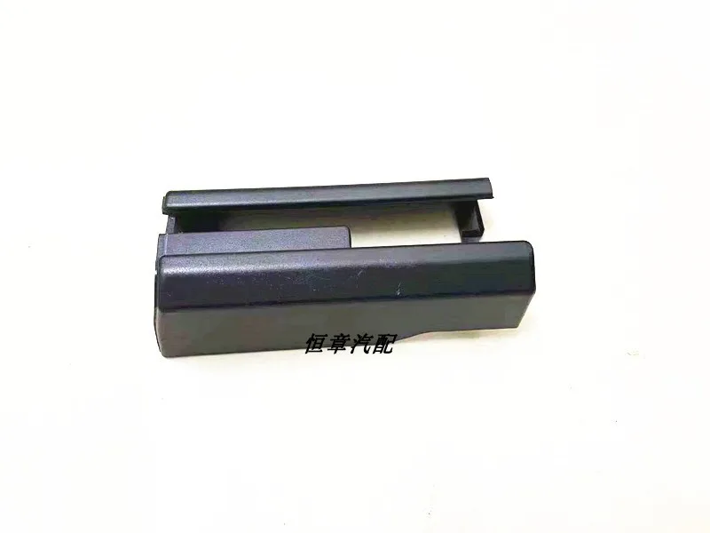 for BMW 5 Series 525 528 530 540 7 Series 730740 X5 X6 seat bezel slide rail cover plate
for BMW 5 Series 525 528 530 540 7 Series 730740 X5 X6 seat bezel slide rail cover plate