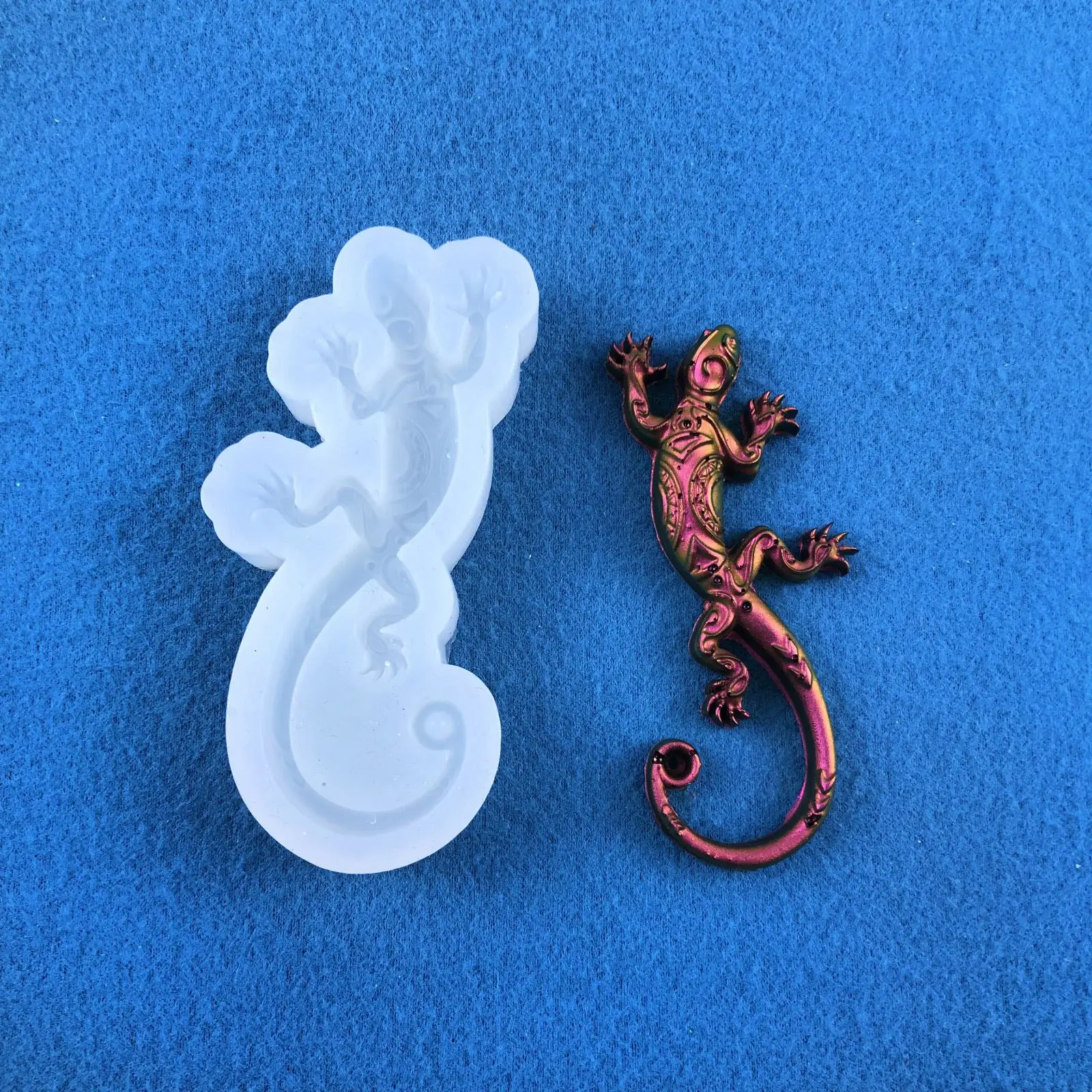 Lizard Butterfly Shape Crystal Epoxy Resin Silicone Mold For Keychain Pendant Making Handmade Creative Animal Plaster Art Craft
Lizard Butterfly Shape Crystal Epoxy Resin Silicone Mold For Keychain Pendant Making Handmade Creative Animal Plaster Art Craft