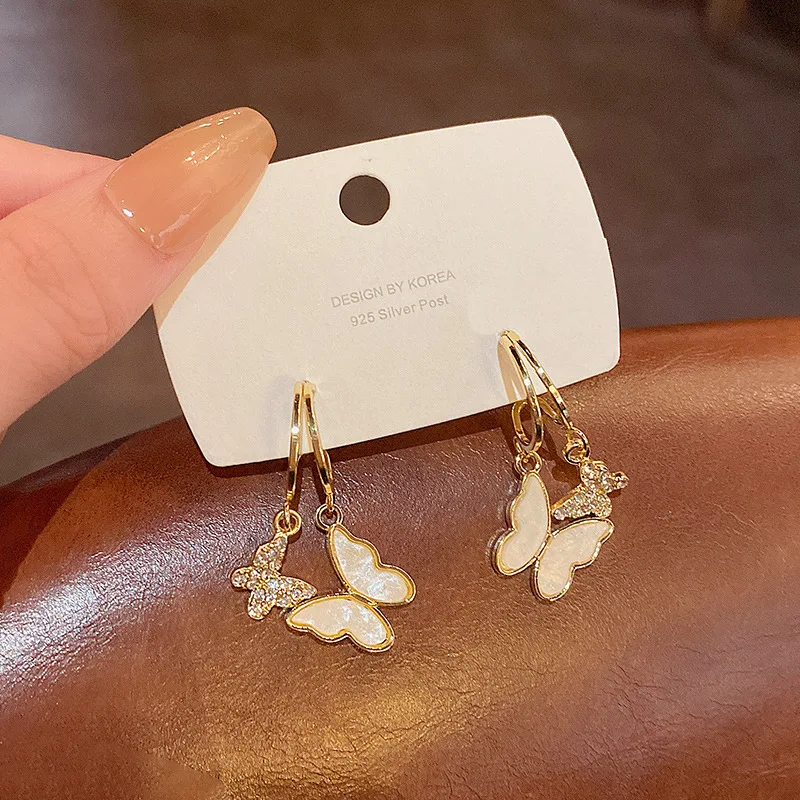 Butterfly Drop Earrings for Women Fashion Luxury 2022 Niche Diamond Fritillary Geometric Jewelry C Shape Earring сережки женские
Butterfly Drop Earrings for Women Fashion Luxury 2022 Niche Diamond Fritillary Geometric Jewelry C Shape Earring сережки женские