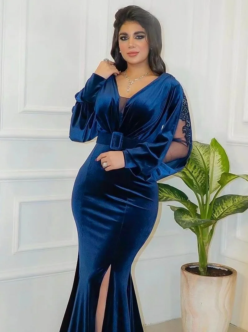 Embroidery Long Sleeve Gown African Women Luxury Velvet Evening Dress Kaftan Abaya Maxi Robes Wedding Party Evening Dresses
Embroidery Long Sleeve Gown African Women Luxury Velvet Evening Dress Kaftan Abaya Maxi Robes Wedding Party Evening Dresses