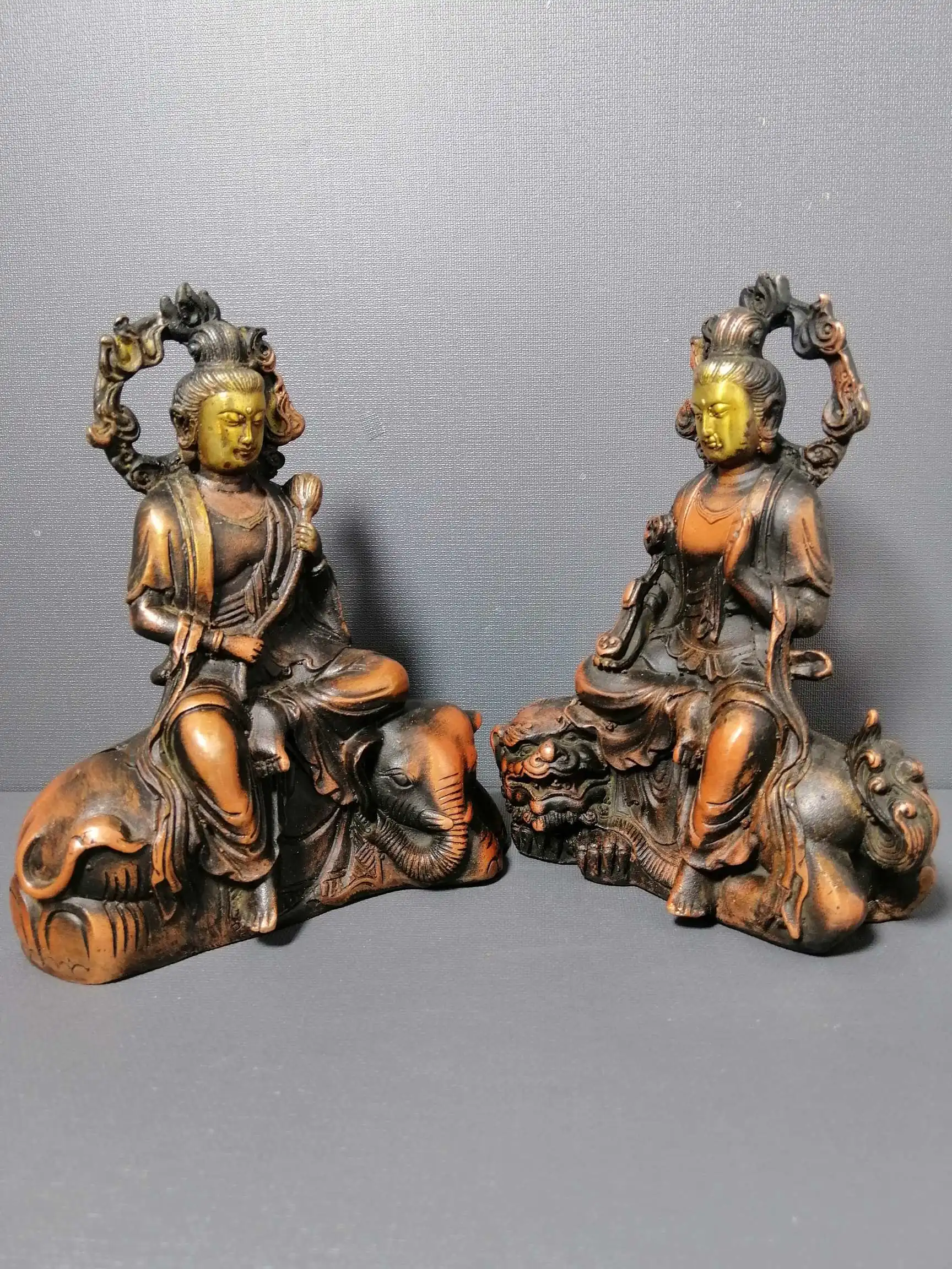 Exquisite Collection Chinese Pure Copper Pair of Manjushri Home Crafts Ornaments Living Room Furniture Ornaments
Exquisite Collection Chinese Pure Copper Pair of Manjushri Home Crafts Ornaments Living Room Furniture Ornaments