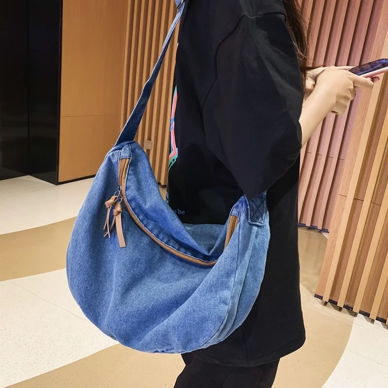 Leisure Denim Shoulder Bags Canvas Fastoralism Female Packages Large Capacity Travel Bag For Men's And Women's Student Book Bag
Leisure Denim Shoulder Bags Canvas Fastoralism Female Packages Large Capacity Travel Bag For Men's And Women's Student Book Bag