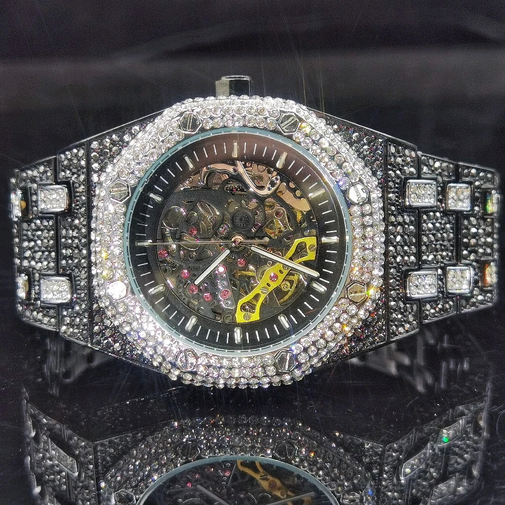MISSFOX Black Hollow Movement Man's Mechanical Watch Top Brand Full Diamond Hiphop Men Watches Luxury Business Wristwacth Man
MISSFOX Black Hollow Movement Man's Mechanical Watch Top Brand Full Diamond Hiphop Men Watches Luxury Business Wristwacth Man