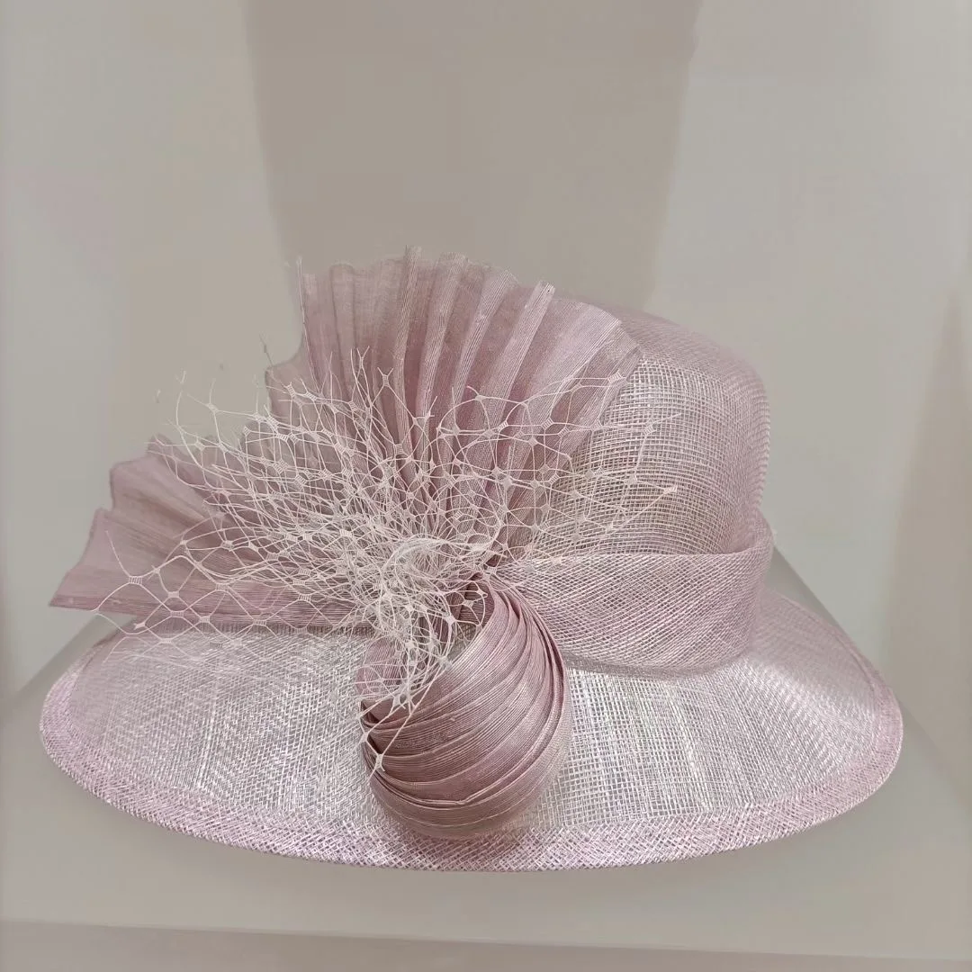 202305-YL chic summer High quality silk linen material formal dinner Flower grace lady sun hat women leisure cap
202305-YL chic summer High quality silk linen material formal dinner Flower grace lady sun hat women leisure cap