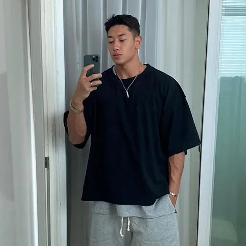 Футболка мужская оверсайз для фитнеса, уличная одежда в стиле хип-хоп, свободная одежда для спортзала, топ с коротким рукавом для бодибилдин... 
Футболка мужская оверсайз для фитнеса, уличная одежда в стиле хип-хоп, свободная одежда для спортзала, топ с коротким рукавом для бодибилдин...