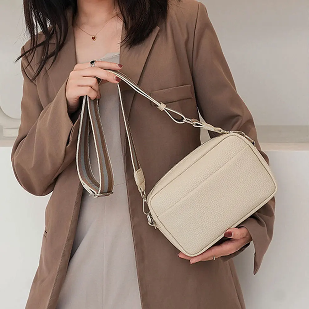 Crossbody Bags for Women 2023 New Luxury Designer Handbag Trend Brand Replica Fashion Ladies Handbags for Women Shoulder Bag
Crossbody Bags for Women 2023 New Luxury Designer Handbag Trend Brand Replica Fashion Ladies Handbags for Women Shoulder Bag