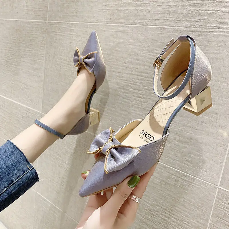 Сандалии женские замшевые на низком каблуке, босоножки из искусственной кожи, Нескользящие, из флока, резина, в римском стиле 
Сандалии женские замшевые на низком каблуке, босоножки из искусственной кожи, Нескользящие, из флока, резина, в римском стиле