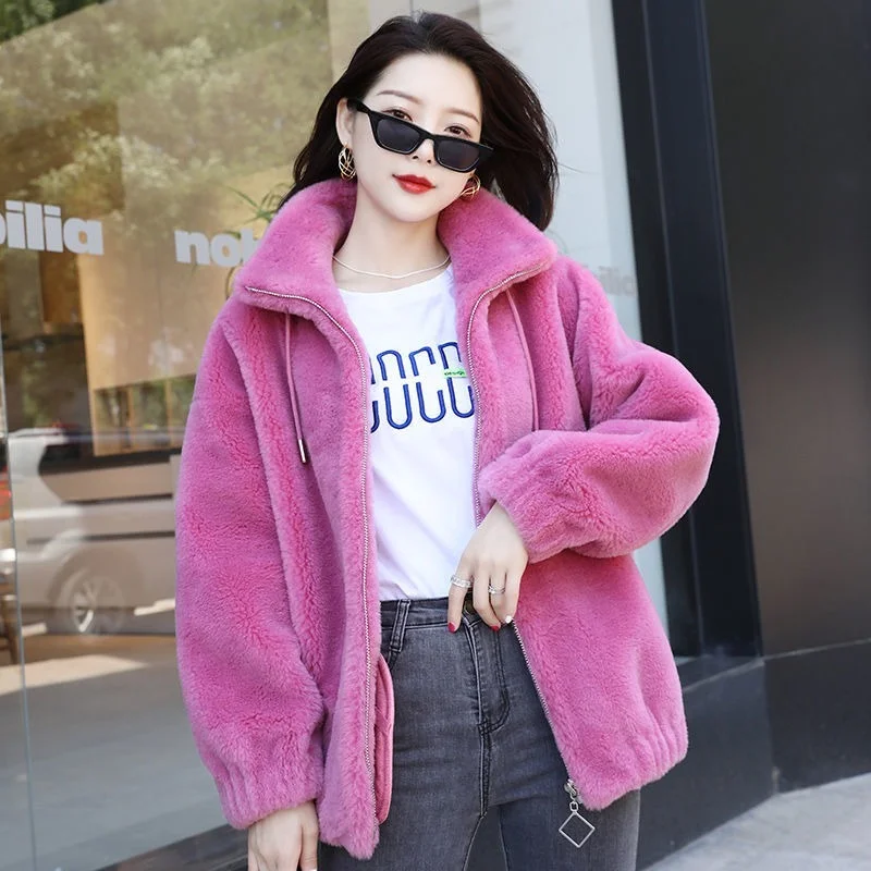 Fur Coat Women Real Women Elegant Real Fur Wool Jacket Female Sheep Shearing Jacket Coat Soft Cashmere Coat Winter Coat Women
Fur Coat Women Real Women Elegant Real Fur Wool Jacket Female Sheep Shearing Jacket Coat Soft Cashmere Coat Winter Coat Women