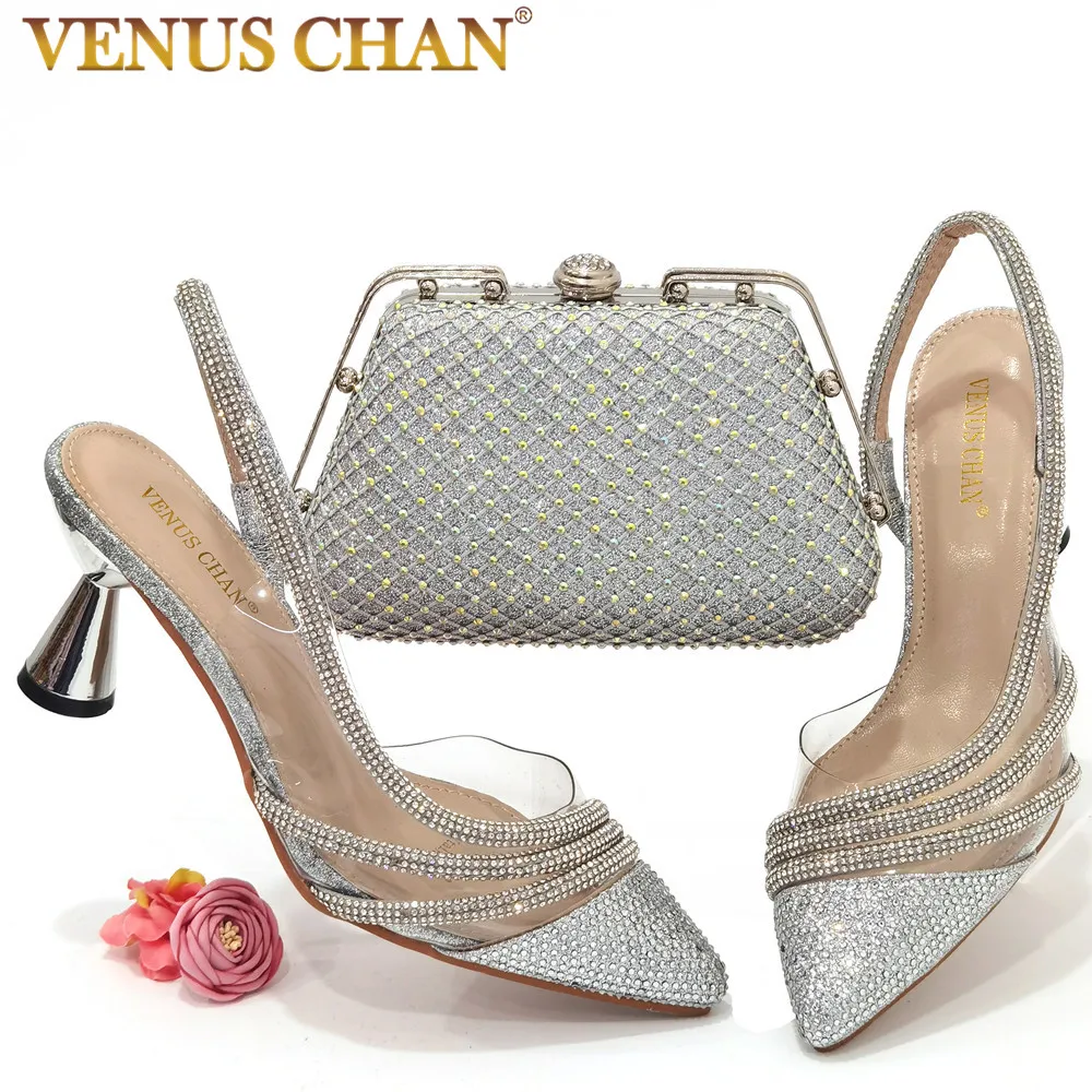 Venus Chan модный тренд Серебряная блестящая ткань полый дизайн заостренный носок высокие каблуки ежедневные носимые вечерние женские туфли и ...
Venus Chan модный тренд Серебряная блестящая ткань полый дизайн заостренный носок высокие каблуки ежедневные носимые вечерние женские туфли и ...